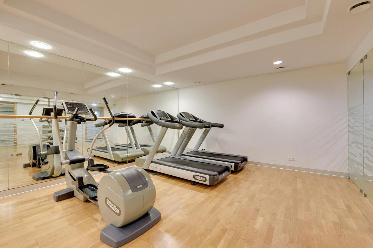 Waterlane Riverside Spa, Pool & Gym By Downtown Apartments Гданськ Екстер'єр фото