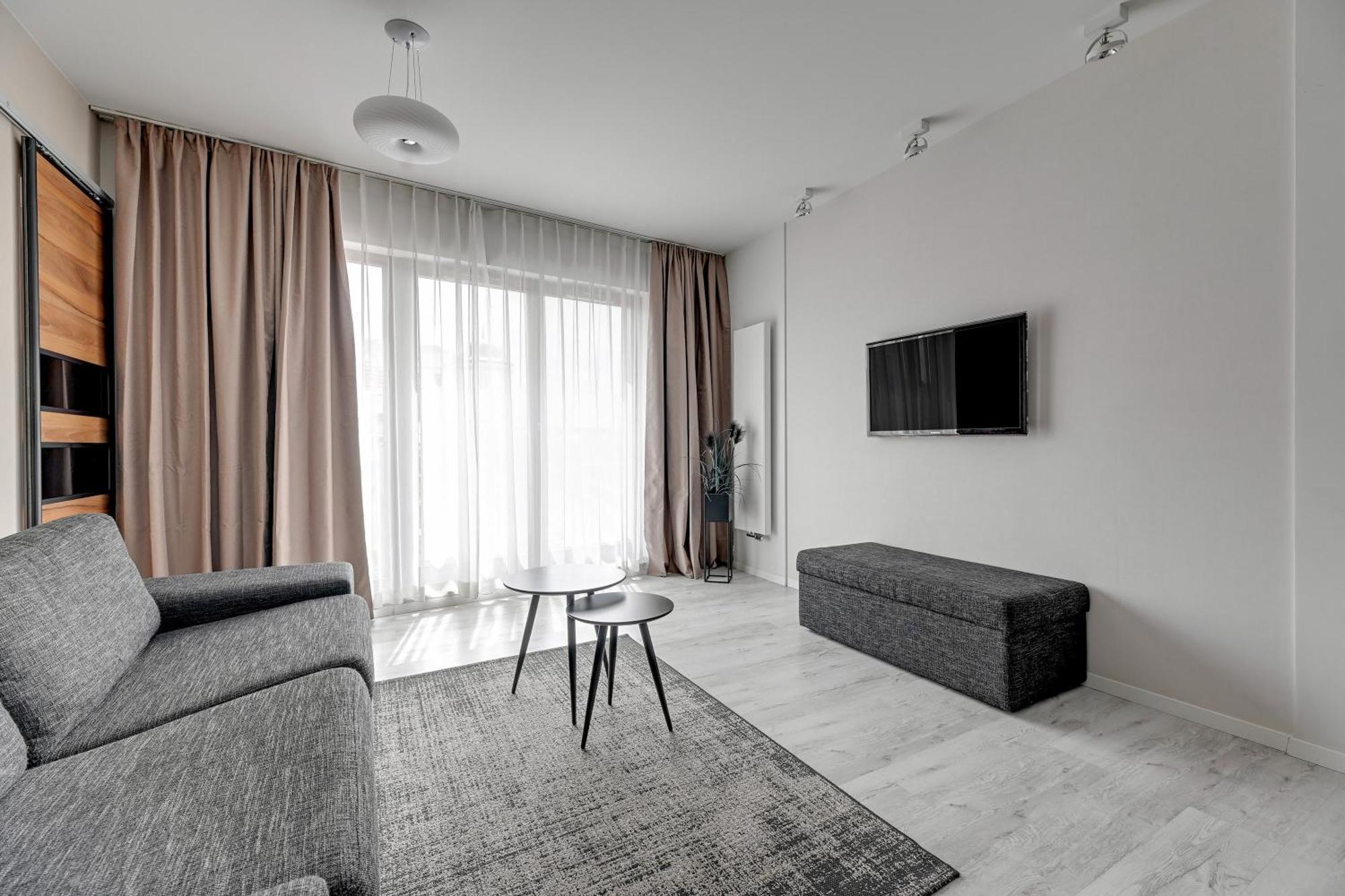 Waterlane Riverside Spa, Pool & Gym By Downtown Apartments Гданськ Номер фото